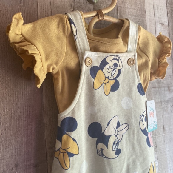 ✨3/$20✨ NWT Disney Baby Minnie Mouse Coordinated Set, Size 3/6M - Picture 2 of 9
